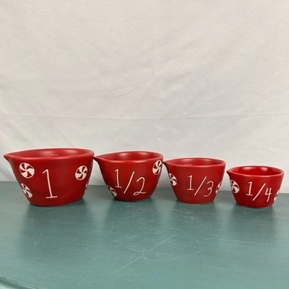 NWT‎ Rae dunn peppermint measuring cups Christmas